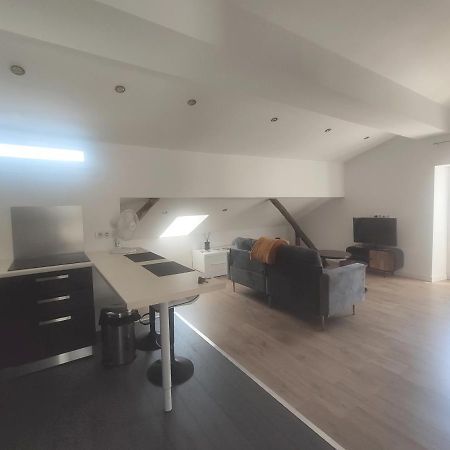 Appartement Beau T2 sur le vieux port, centre de Bastia à Bastia  Extérieur photo